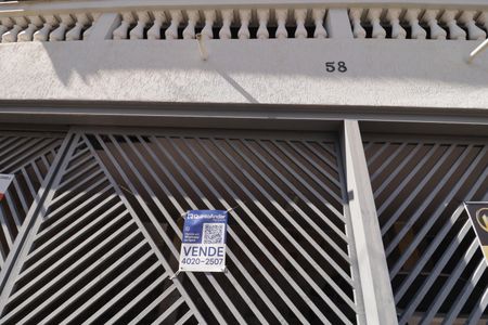 Casa à venda com 359m², 2 quartos e 4 vagasPlaca