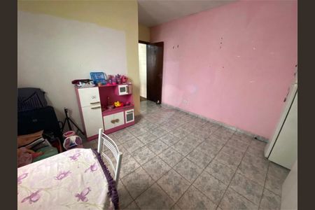 Casa à venda com 4 quartos, 100m² em Vila Fachini, São Paulo