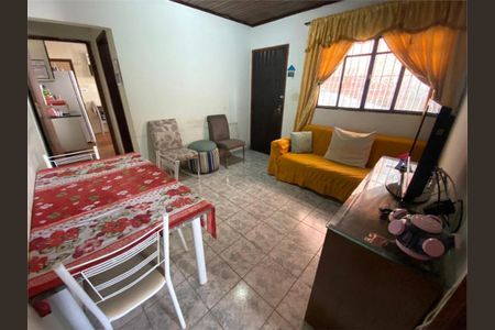 Casa à venda com 4 quartos, 100m² em Vila Fachini, São Paulo