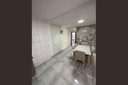 Casa à venda com 113m², 3 quartos e 3 vagas