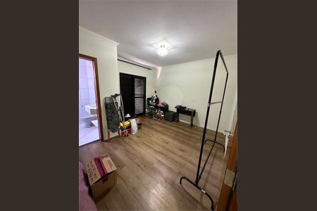 Casa à venda com 113m², 3 quartos e 3 vagas