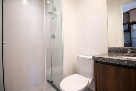 Banheiro Social de apartamento à venda com 1 quarto, 25m² em Santo Amaro, São Paulo