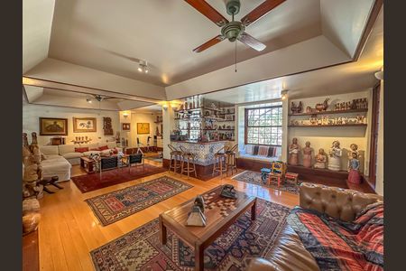 Sala de casa à venda com 4 quartos, 678m² em Laranjeiras, Rio de Janeiro