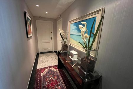 Apartamento à venda com 600m², 4 quartos e 3 vagasHall de entrada Privativo