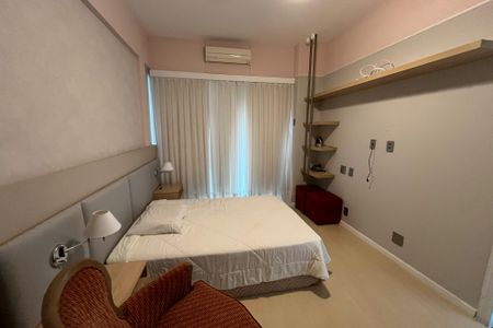 Apartamento à venda com 600m², 4 quartos e 3 vagasSuíte 1