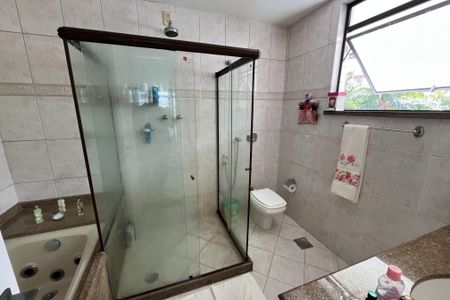 Apartamento à venda com 600m², 4 quartos e 3 vagasBanheiro da Suíte 3