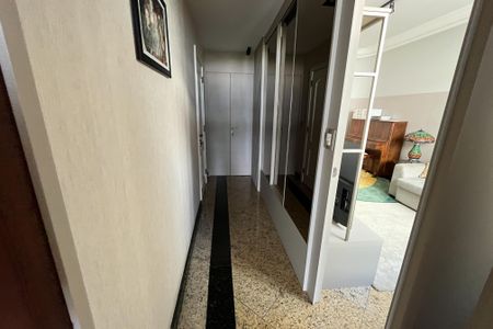 Apartamento à venda com 600m², 4 quartos e 3 vagasCorredor