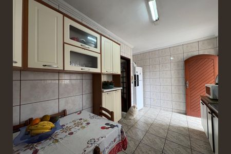 Casa à venda com 360m², 5 quartos e 5 vagasCozinha