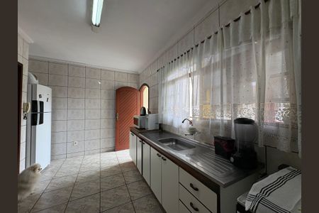 Casa à venda com 360m², 5 quartos e 5 vagasCozinha