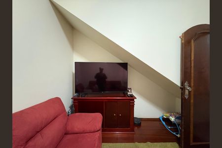 Casa à venda com 360m², 5 quartos e 5 vagasSala de TV