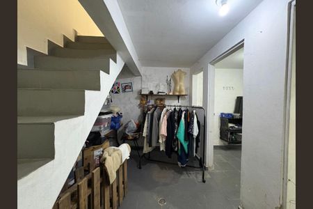 Casa à venda com 360m², 5 quartos e 5 vagasÁrea de serviço edícula