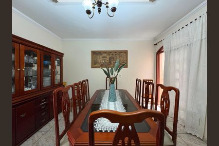 Casa à venda com 360m², 5 quartos e 5 vagasSala de Jantar