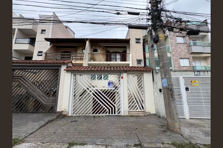 Casa à venda com 360m², 5 quartos e 5 vagasFachada + plaquinha