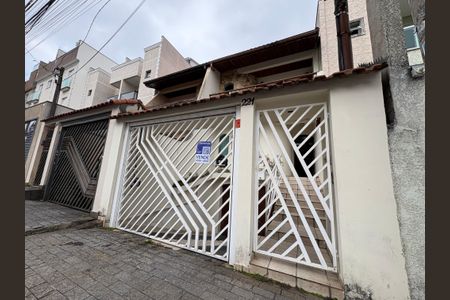 Casa à venda com 360m², 5 quartos e 5 vagasFachada + plaquinha