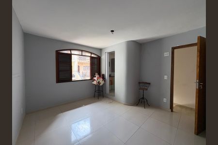Casa à venda com 360m², 5 quartos e 5 vagasEdicula/Suite