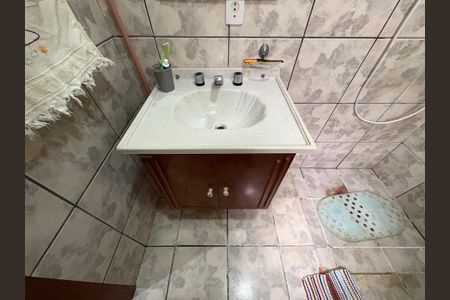 Casa à venda com 360m², 5 quartos e 5 vagasBanheiro da Suíte 2