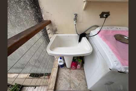 Casa à venda com 360m², 5 quartos e 5 vagasLavanderia