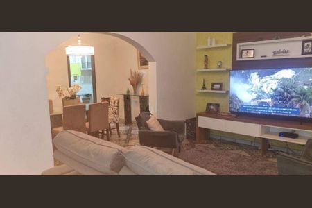 Casa à venda com 3 quartos, 147m² em Parque Terra Nova II, São Bernardo do Campo