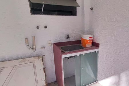 Casa de condomínio à venda com 650m², 6 quartos e 4 vagasÁrea de Serviço