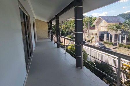 Casa de condomínio à venda com 650m², 6 quartos e 4 vagasVaranda das Suítes 3 e 4