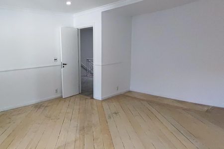 Casa de condomínio à venda com 650m², 6 quartos e 4 vagasSuíte 2