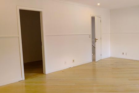 Casa de condomínio à venda com 650m², 6 quartos e 4 vagasSuíte 3