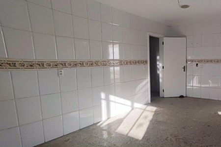 Casa de condomínio à venda com 650m², 6 quartos e 4 vagasCozinha