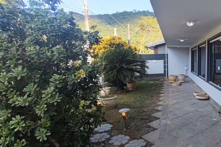 Casa de condomínio à venda com 650m², 6 quartos e 4 vagasJardim