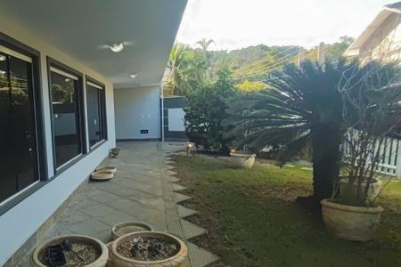 Casa de condomínio à venda com 650m², 6 quartos e 4 vagasJardim