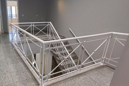 Casa de condomínio à venda com 650m², 6 quartos e 4 vagasCorredor