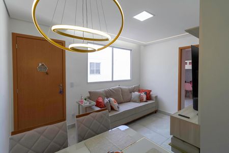 Sala de apartamento à venda com 2 quartos, 44m² em A Definir Em Campo, Contagem
