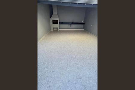 Casa à venda com 3 quartos, 192m² em Vila Camilópolis, Santo André