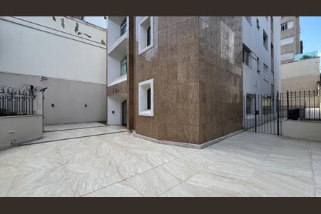 Apartamento à venda com 150m², 4 quartos e 2 vagasFachada