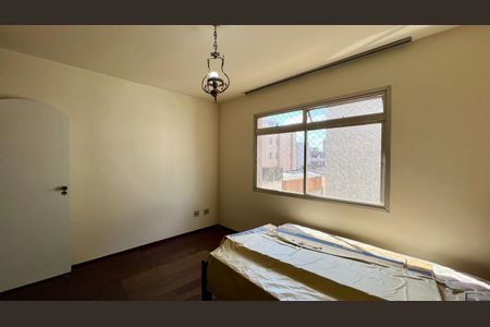 Apartamento à venda com 150m², 4 quartos e 2 vagasSuíte