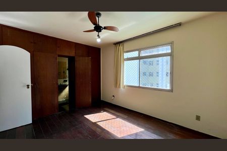 Apartamento à venda com 150m², 4 quartos e 2 vagasQuarto 2