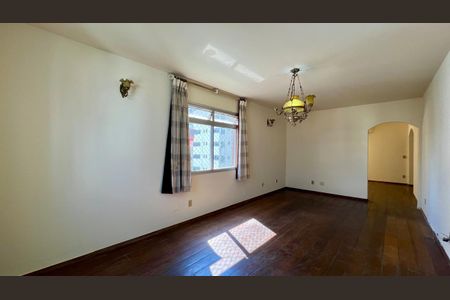 Apartamento à venda com 150m², 4 quartos e 2 vagasSala