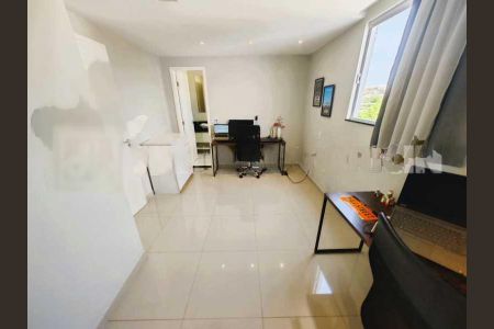 Casa à venda com 103m², 2 quartos e 2 vagas