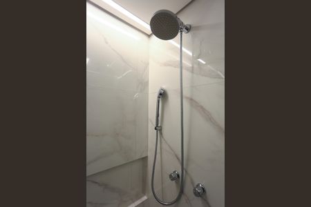 Apartamento à venda com 69m², 2 quartos e 2 vagasBanheiro Social