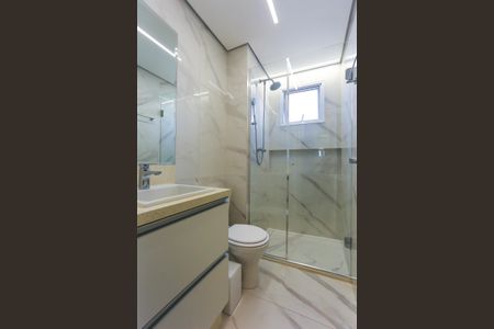 Apartamento à venda com 69m², 2 quartos e 2 vagasBanheiro da Suíte