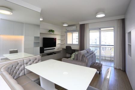 Sala de apartamento à venda com 2 quartos, 69m² em Vila Andrade, São Paulo