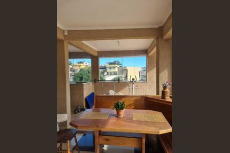 Casa à venda com 5 quartos, 386m² em Jardim Carioca, Rio de Janeiro