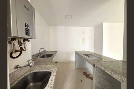 Apartamento à venda com 78m², 2 quartos e 1 vaga Apartamento à venda com 78m², 2 quartos e 1 vagaÁrea de serviço