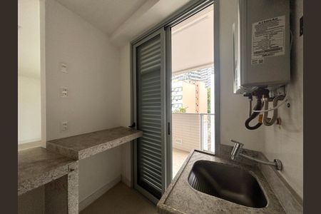 Apartamento à venda com 78m², 2 quartos e 1 vaga Apartamento à venda com 78m², 2 quartos e 1 vagaÁrea de serviço