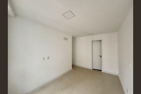 Apartamento à venda com 78m², 2 quartos e 1 vaga Apartamento à venda com 78m², 2 quartos e 1 vagaSuíte