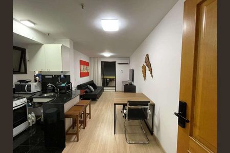 Apartamento à venda com 1 quarto, 40m² em Ipanema, Rio de Janeiro