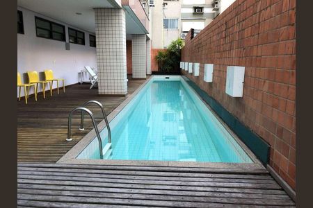 Apartamento à venda com 40m², 1 quarto e 1 vaga