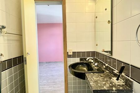 Apartamento à venda com 425m², 4 quartos e 1 vagaBanheiro Suíte 2