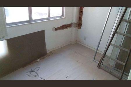 Apartamento à venda com 75m², 2 quartos e 1 vaga