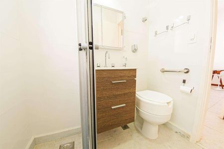 Apartamento à venda com 2 quartos, 65m² em Copacabana, Rio de Janeiro