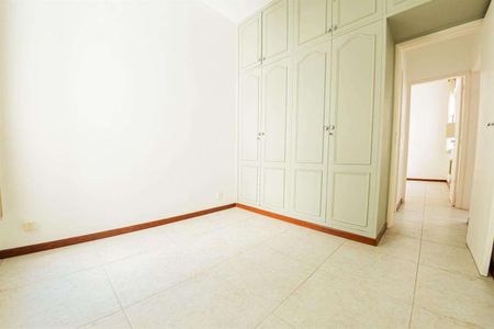 Apartamento à venda com 2 quartos, 65m² em Copacabana, Rio de Janeiro